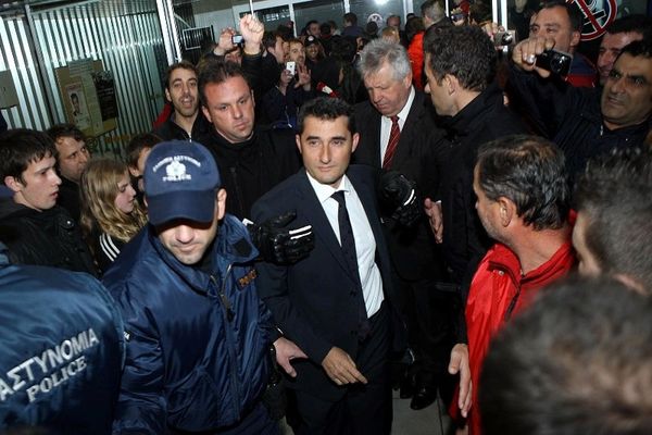 Αποθέωση για τον Ολυμπιακό στην Κατερίνη