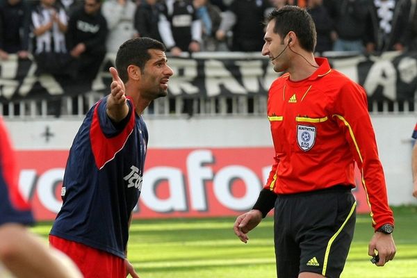 Ευτυχώς… δεν ασχολείται με την Εθνική Ελλάδος