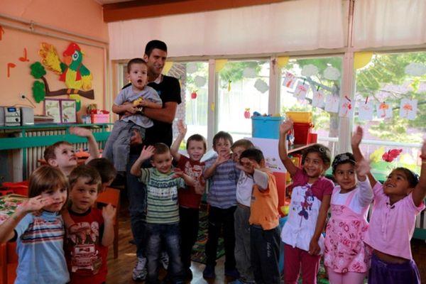 100.000 δολάρια στην Unicef