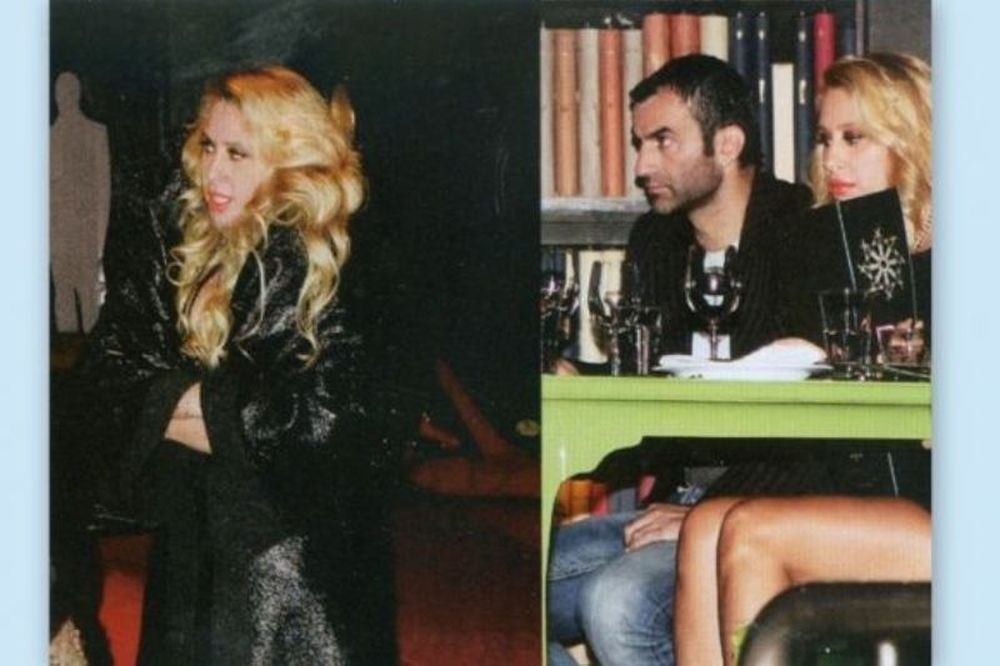 Βραδινή έξοδος Μαστροκώστα - Δέλλα