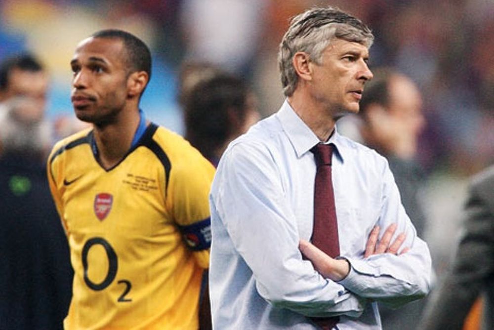 Κλειστά... χαρτιά από Βενγκέρ