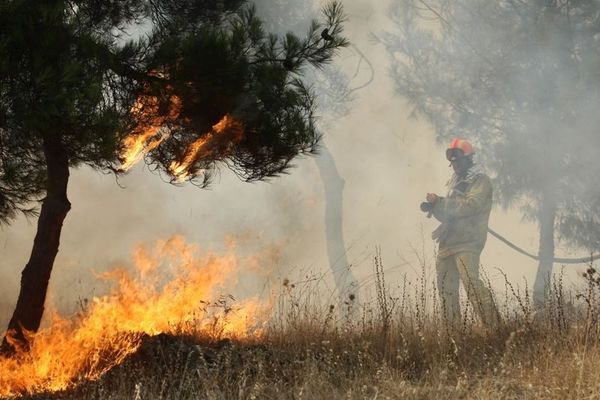 Ενώ εσύ κοιμόσουν ή… ενώ εσύ καιγόσουν;