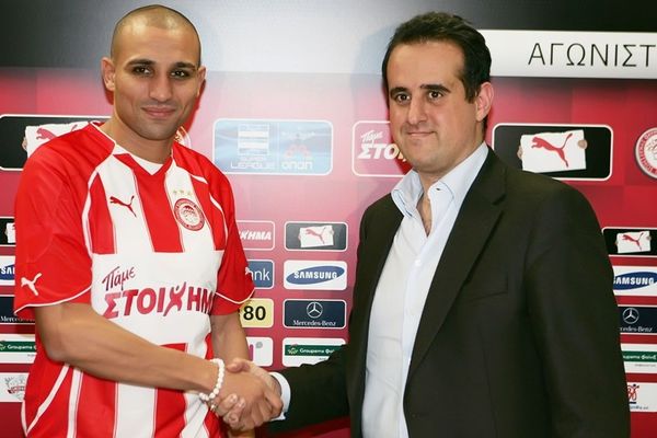 Ιανουάριος 2011: Colpo grosso με Τζεμπούρ