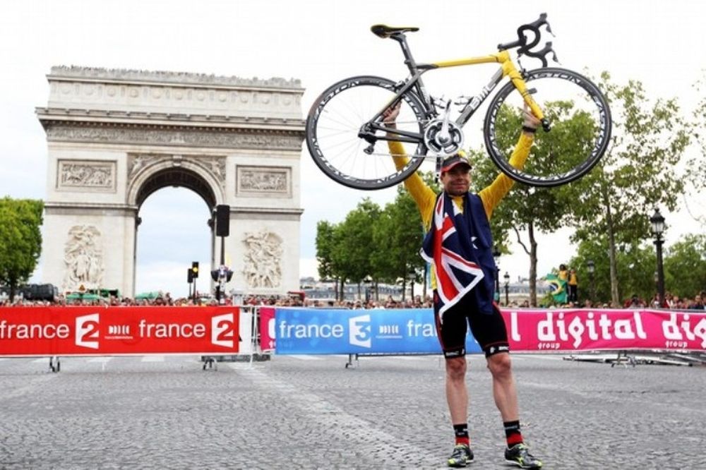 Κάντελ Εβανς: Αυστραλός, γηραιός και... πατέρας 