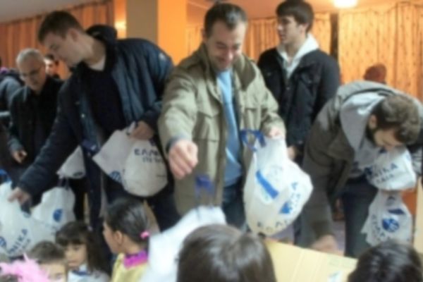 Το κοινωνικό πρόσωπο του Πανελευσινιακού (photos)
