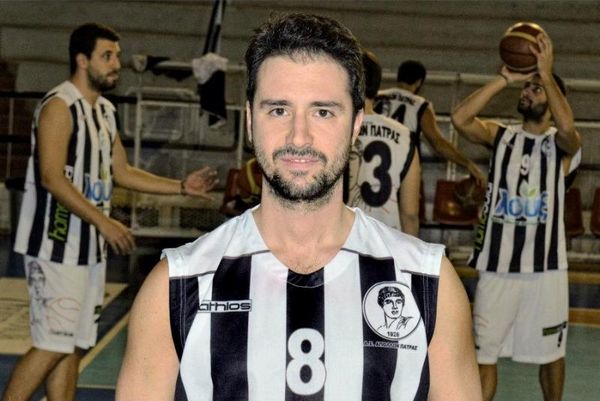 Απών μόνο ο Πετρόπουλος