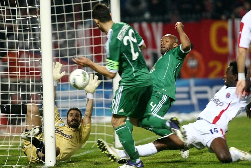 Κρίσιμο τεστ με… διάσταση «υπερ-ποδαρικού» στο 2012!