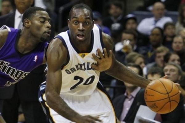 Εύκολα και με πολλούς σκόρερ οι Γκρίζλις