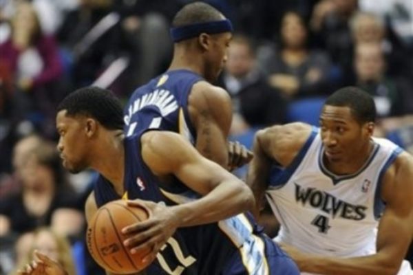 Νίκη χωρίς Ράντολφ για Γκρίζλις