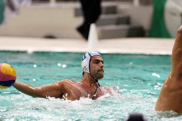 Η «χρυσή τομή» με Δερμιτζάκη