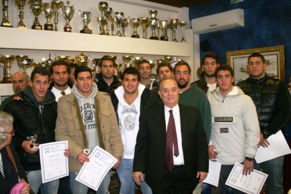 Βράβευσε τους αθλητές της η Βουλιαγμένη