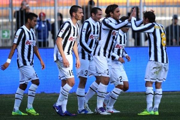 Αναλλοίωτη η κορυφή στην Ιταλία