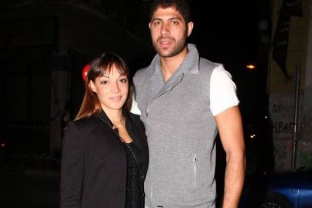 Τσουρή – Βασιλόπουλος: Περιμένουν το πρώτο τους παιδί  (video)