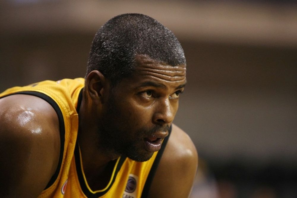 Ο Νέστορας, το τέλος και οι ψευτόμαγκες