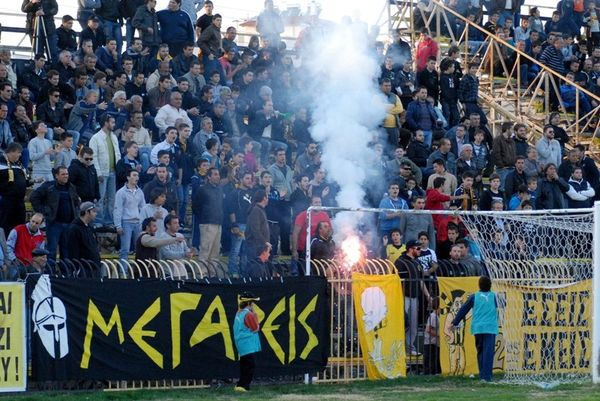 Οι οπαδοί του Βύζαντα καλούν Δρίτσα