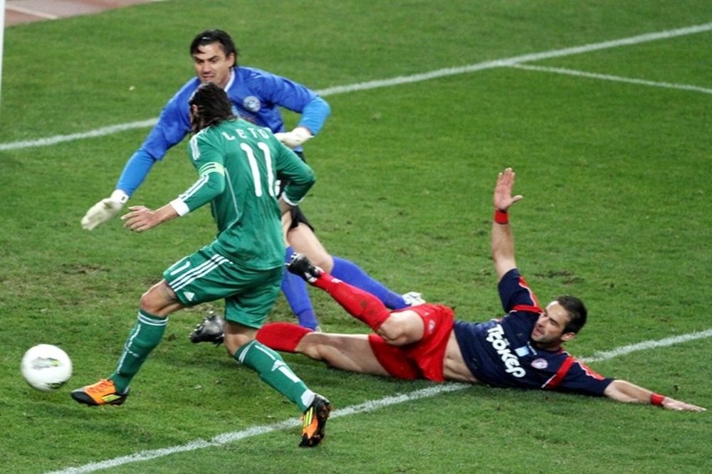 Αρχίζει και φαίνεται η απουσία «βαριού» φορ