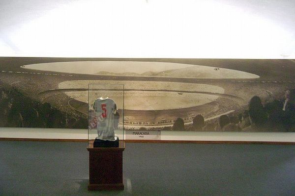 Το αντί - παράδειγμα του «Μαρακανάτσο»