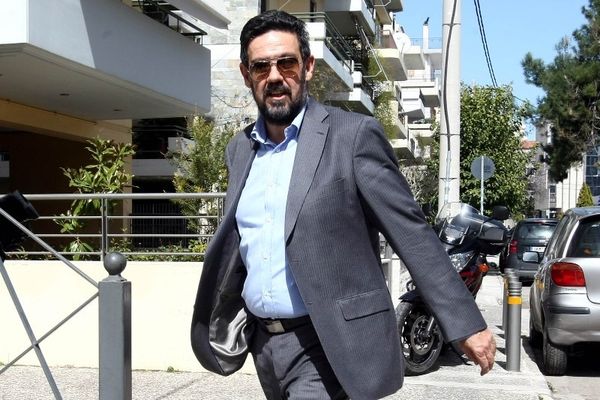 Πιαλόγλου: «Να δει το βίντεο ο Πιλάβιος»