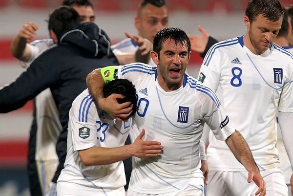 Παραμένει στην 14η θέση η Εθνική