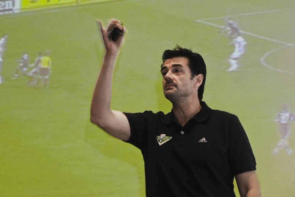 «Μούσκεμα» τα έκαναν οι διαιτητές