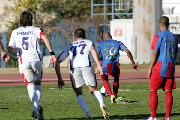 Έξωση από το... ρετιρέ στη Βέροια η Καλλιθέα!