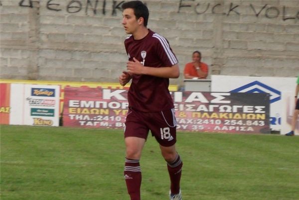 Επαγγελματίας ο Τσιάρας στην ΑΕΛ