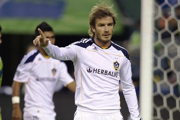 Ζητάει χρήματα από ιερόδουλη ο Μπέκαμ