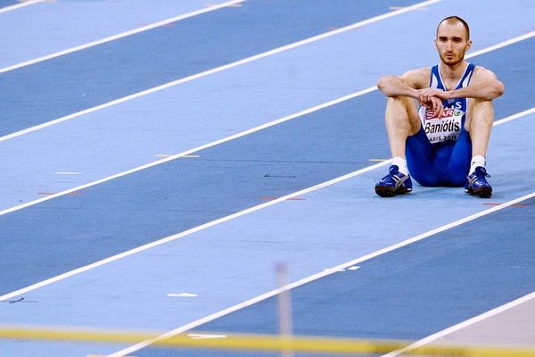 Ντεμπούτο στην Τσεχία για Μπανιώτη, Χονδροκούκη