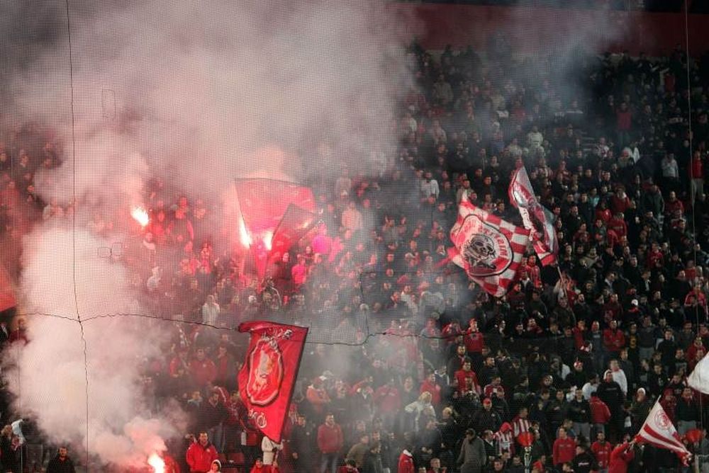 «Ερυθρόλευκο» μένος κατά Αστυνομίας