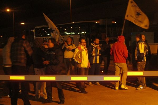 Αποθέωση στο «Ελ. Βενιζέλος» για τον Ατρόμητο! (photos&video)