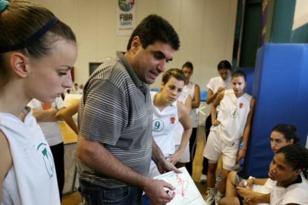 Απειλούν με αποχή στο ΔΑΣΑΛ!