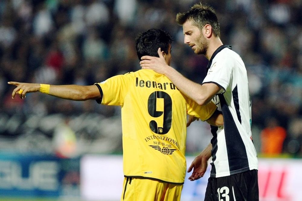 Η μονομαχία των… ακέφαλων Δικέφαλων