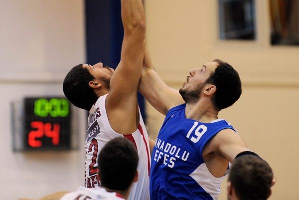 «Κακός δαίμονας» του Ολυμπιακού η Εφές