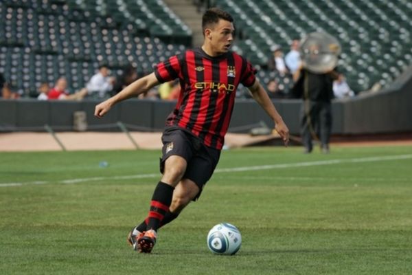 Από την Σίτι στην... Γιουνάιτεντ ο Βέσελι