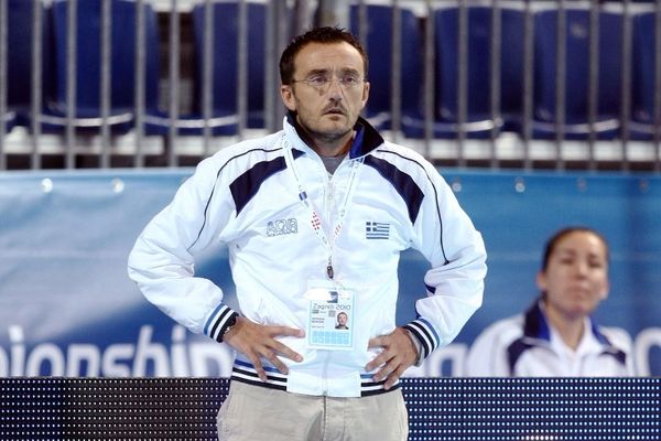 Μορφέσης: «Ακόμη περιμένουμε τα πριμ»