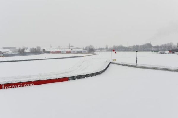 F1: Αναβάλλεται η παρουσίαση της Ferrari  