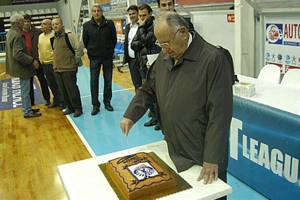 Κόκκινος: «Με διαψεύσατε»