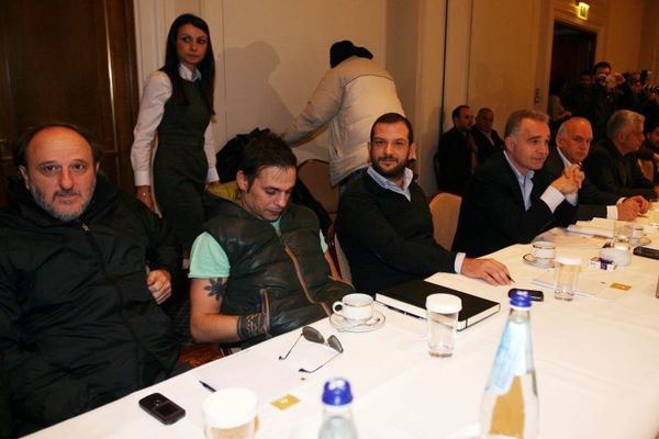Βιωσιμότητα μέσω… κουρέματος στην ΑΕΚ!