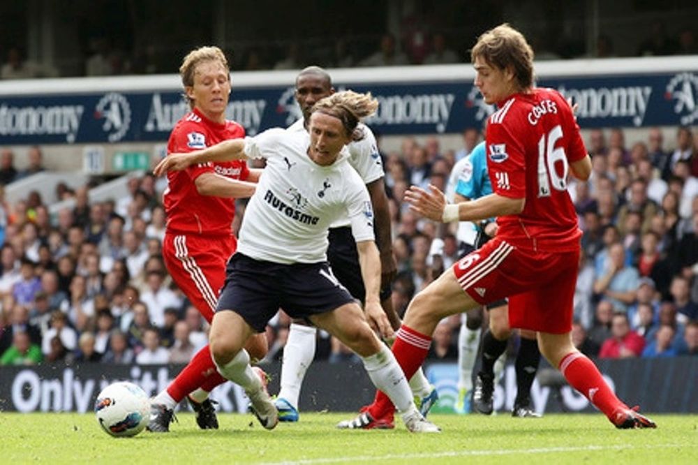 Κόλλησε η Λίβερπουλ στο 0-0 με Τότεναμ 