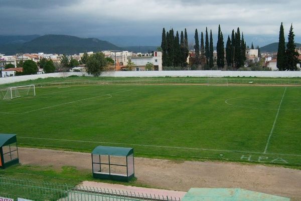 Προπόνηση για... λίγους στα Ψαχνά