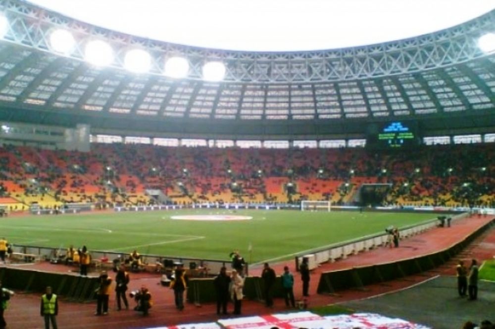 «Άναψε τους προβολείς να ζεσταθούμε»