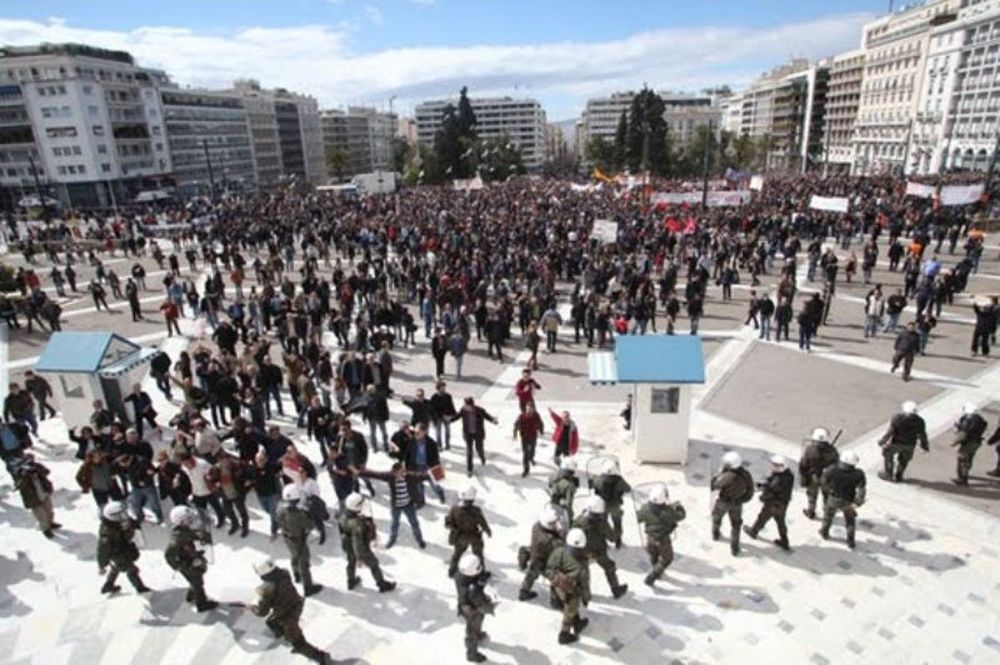 Επεισόδια στην Πλατεία Συντάγματος