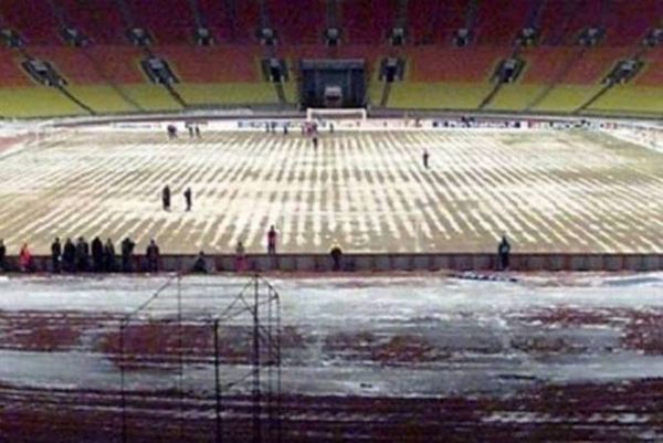 Πάει για Τρίτη στις 13:00 η σέντρα στο Ρούμπιν-Ολυμπιακός 