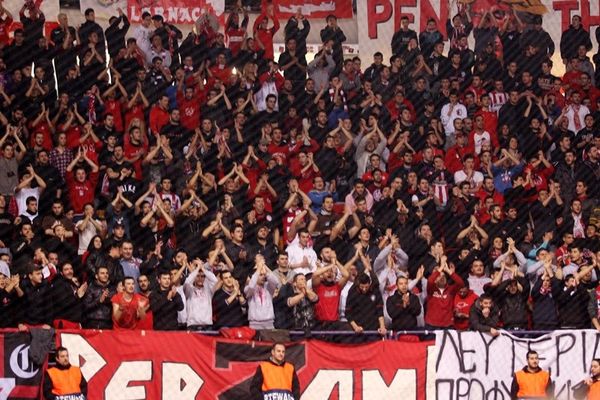 Ευχαρίστησε τον κόσμο του ο Ολυμπιακός