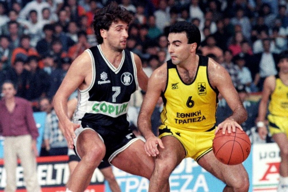 O Νίκος Γκάλης καρφώνει (video)