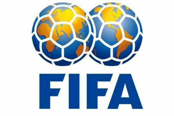 Το… μπαλάκι στη FIFA πέταξε η ΕΠΟ