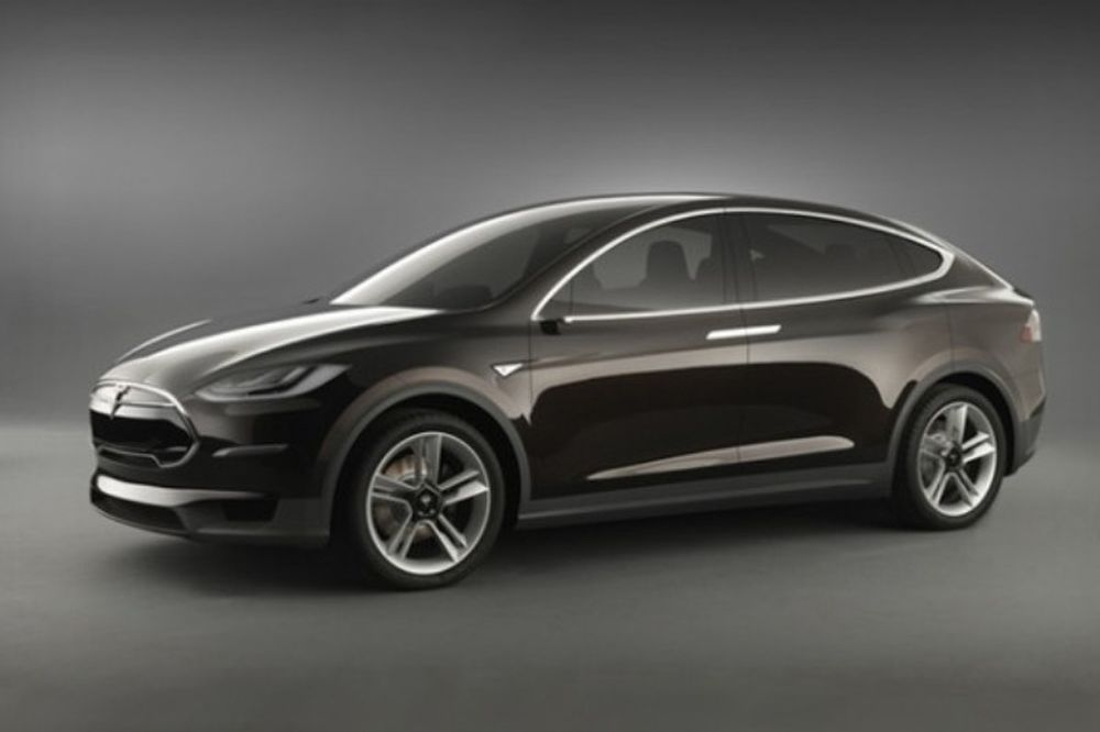 «Σπάει» τα ρεκόρ το νέο Tesla Model X