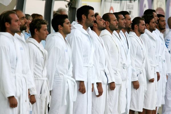 Με Βλαχόπουλο αντί Μουρίκη στην Οραντέα