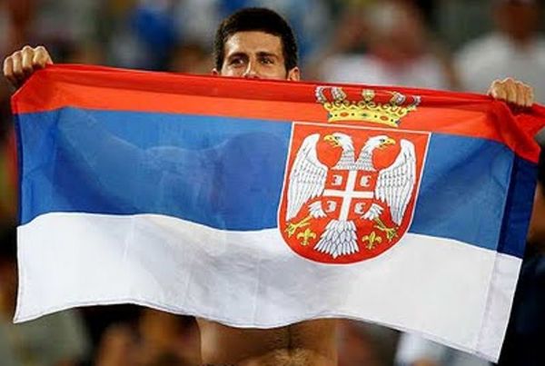 Νόλε: «Νιώθω υπόχρεος στο λαό μου»