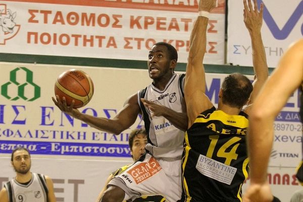 Λιούις: «Τίποτα δεν έχει κριθεί»